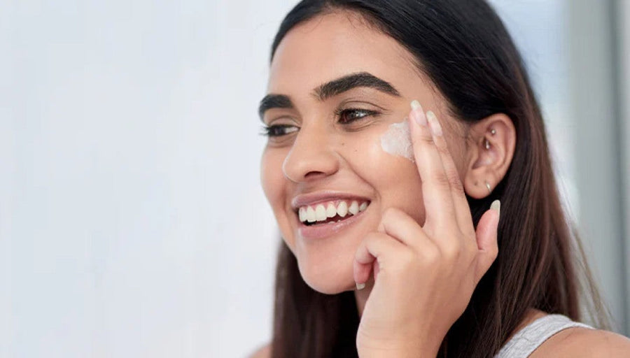 कॉम्बिनेशन त्वचा के लिए सबसे अच्छा सनस्क्रीन: सही सनस्क्रीन कैसे चुनें?