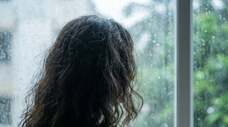 Monsoon Hair Care Routine India: Complete Guide to Surviving Frizz and Scalp Issues