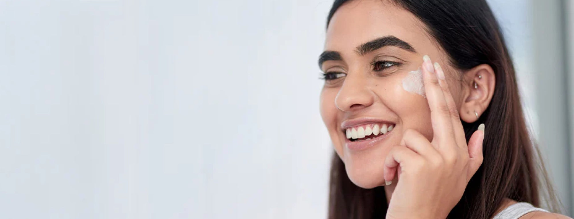 Best Sunscreen for Dry Skin: Your Ultimate Guide to Hydrated Sun Protection